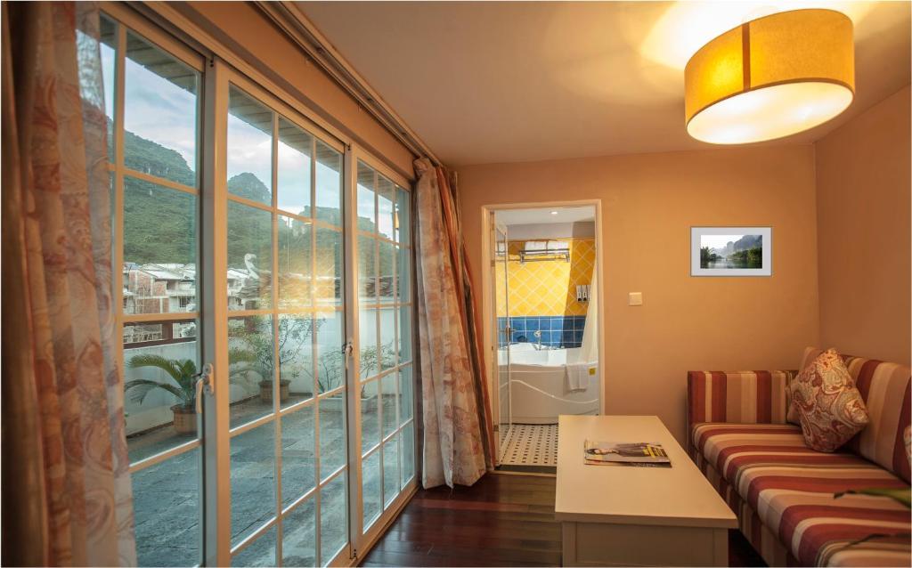 Michael'S Inn & Suites Guilin Chambre photo