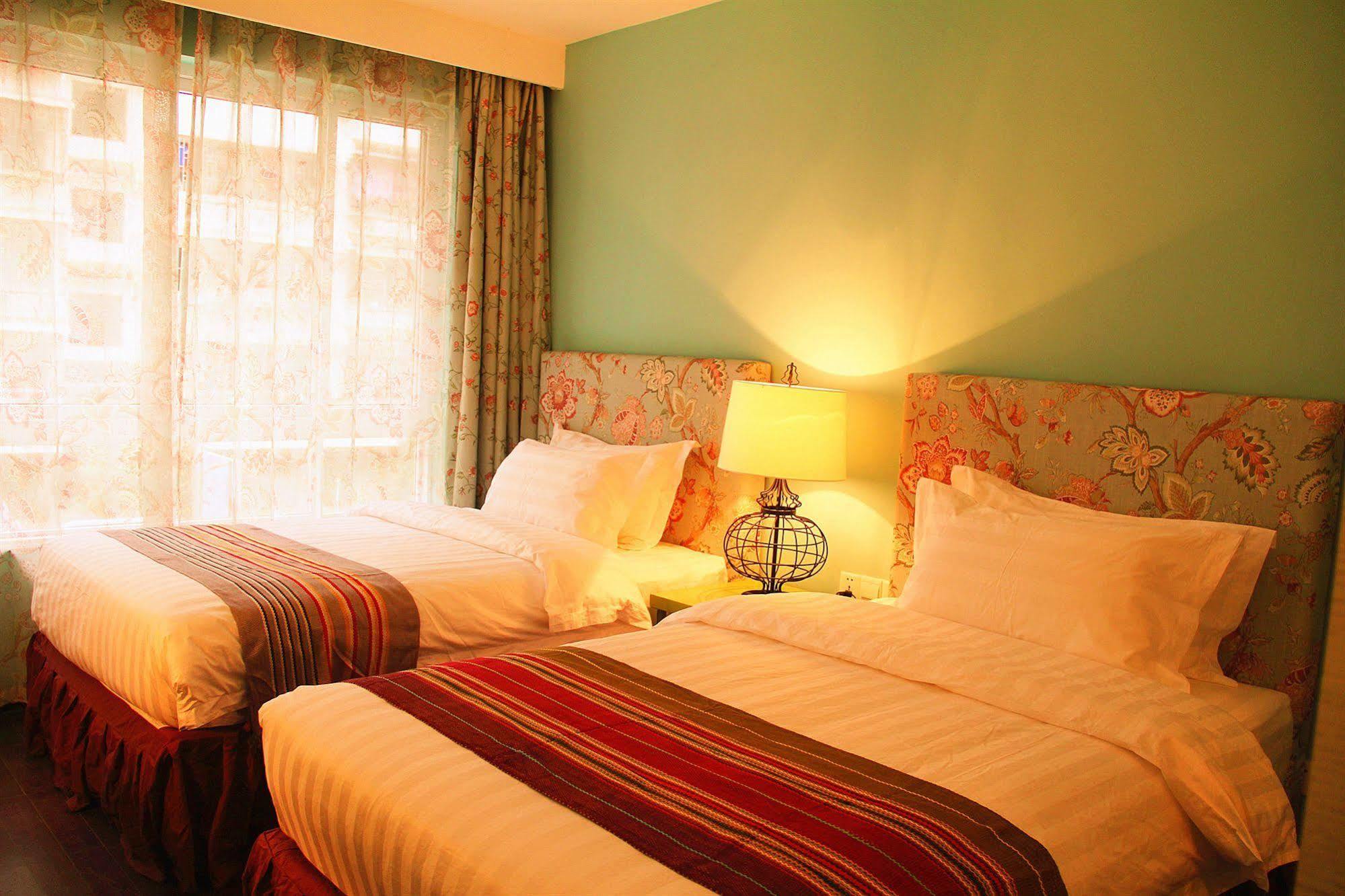 Michael'S Inn & Suites Guilin Extérieur photo